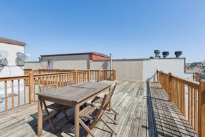 W Belmont Ave 1r-1609-924.jpg