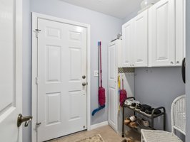  Photo 34