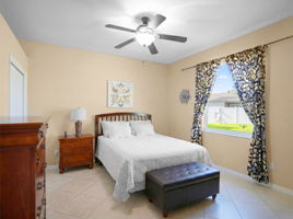  Photo 0