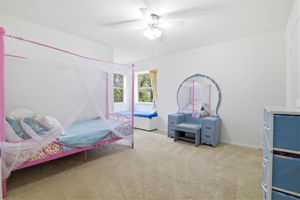  Photo 37