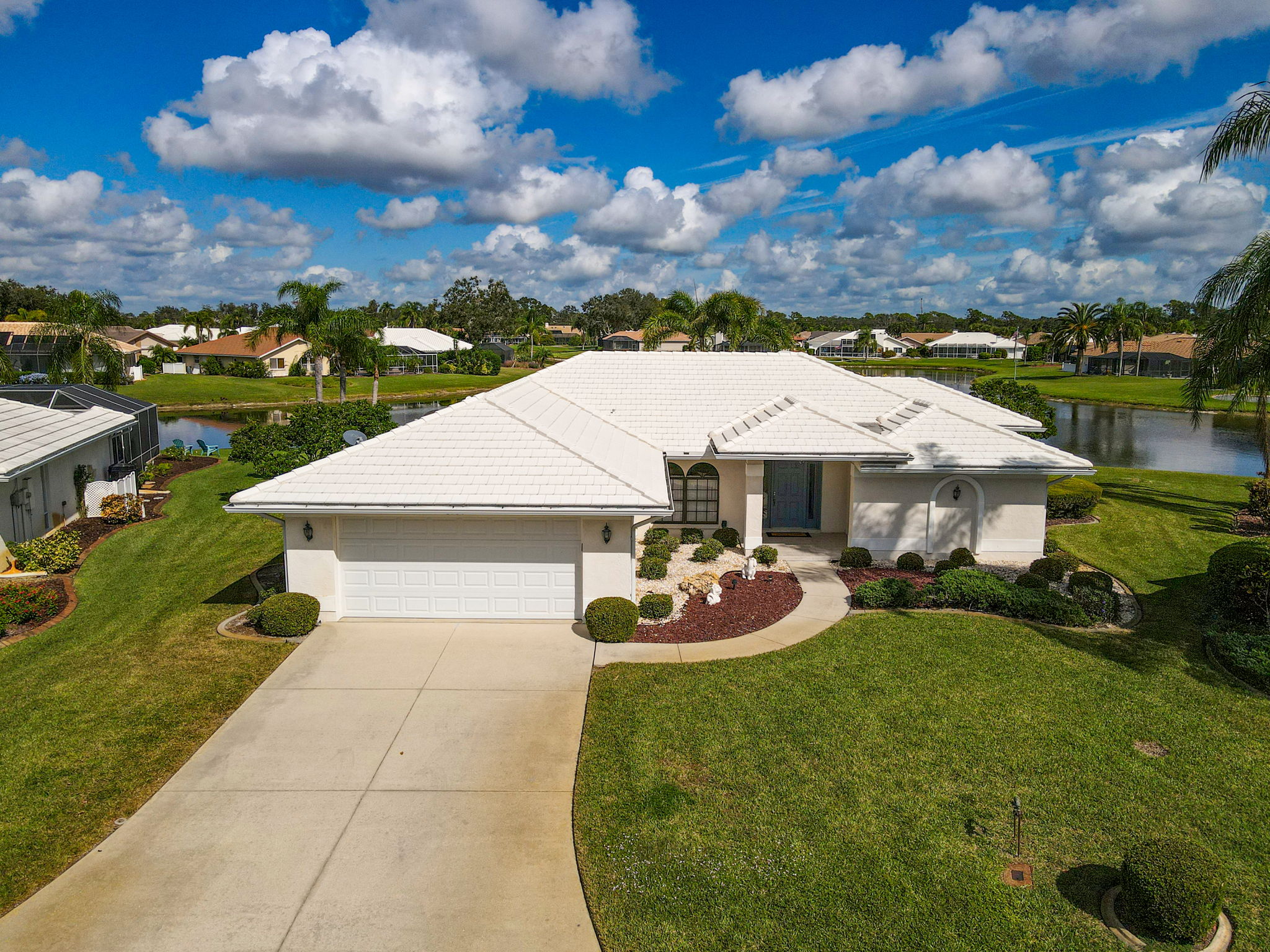 1739 Waxwing Cir-50