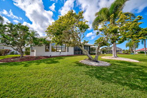 1739 Waxwing Cir-43