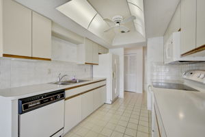 1739 Waxwing Cir-19