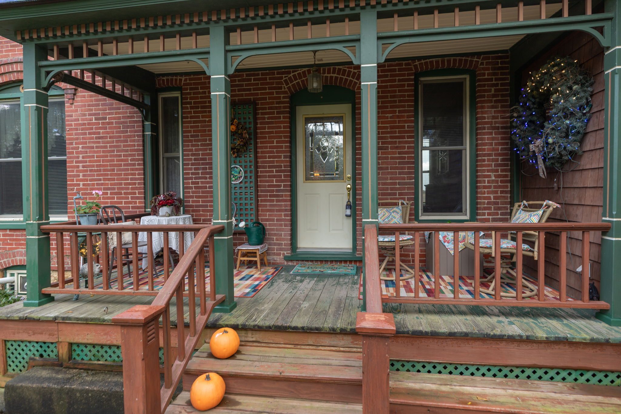 04-Front