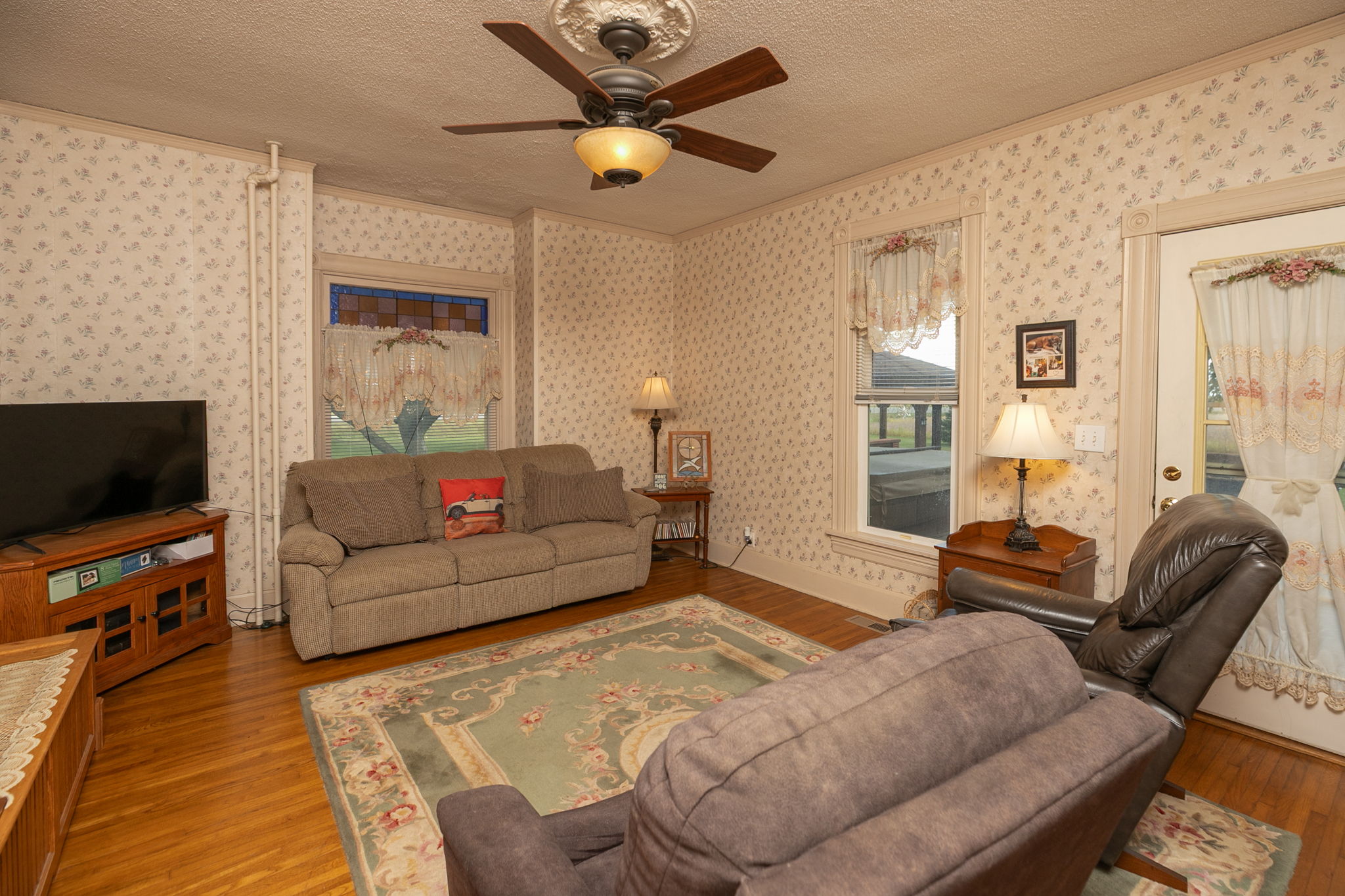 05-Living Room