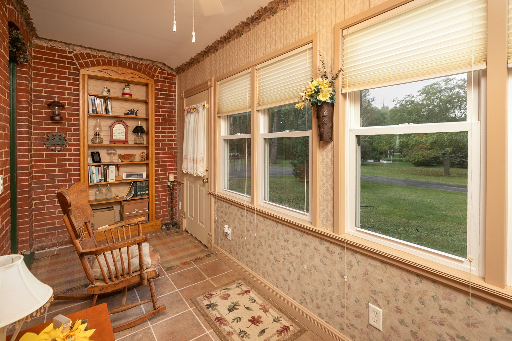 10-Porch