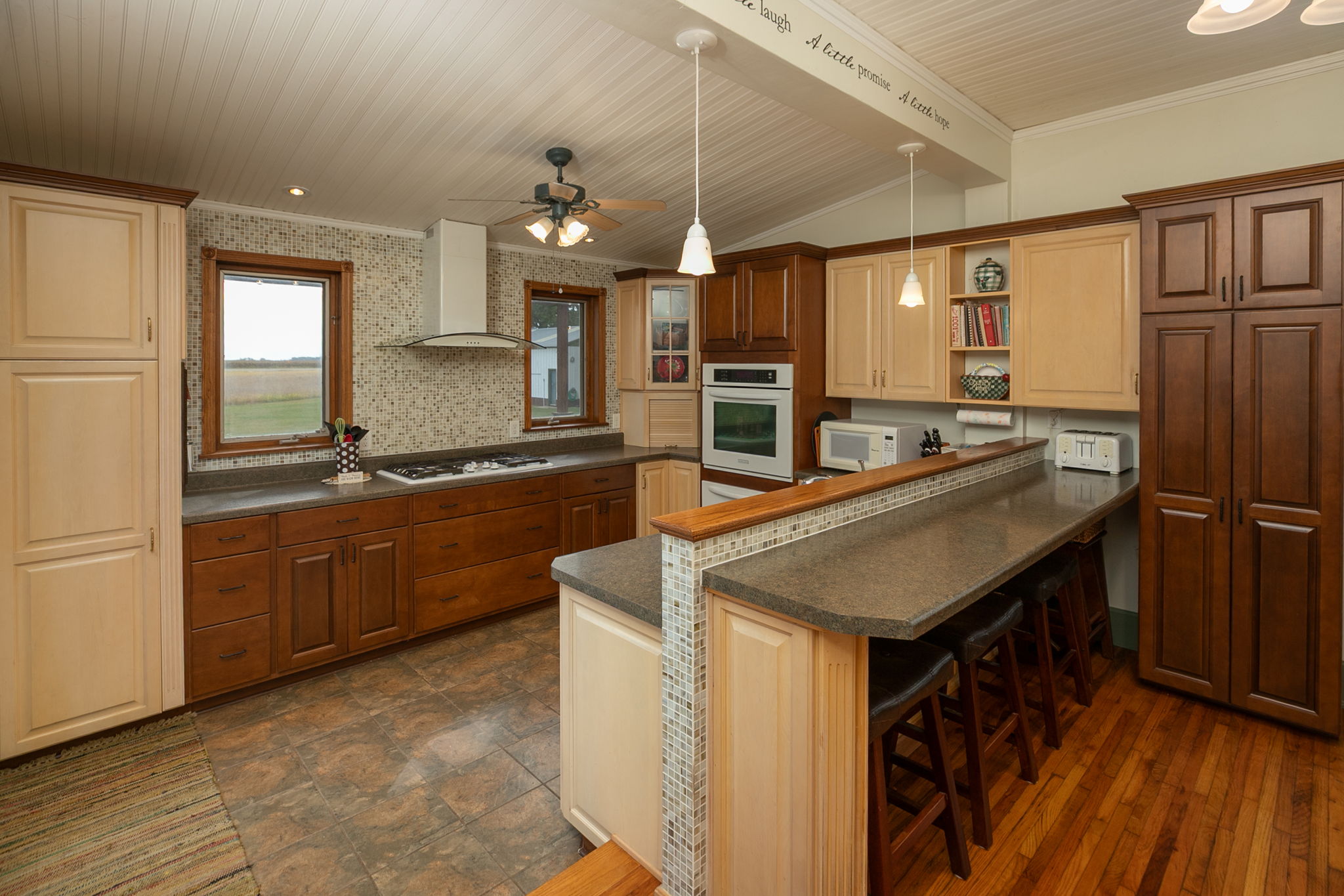 17-Kitchen
