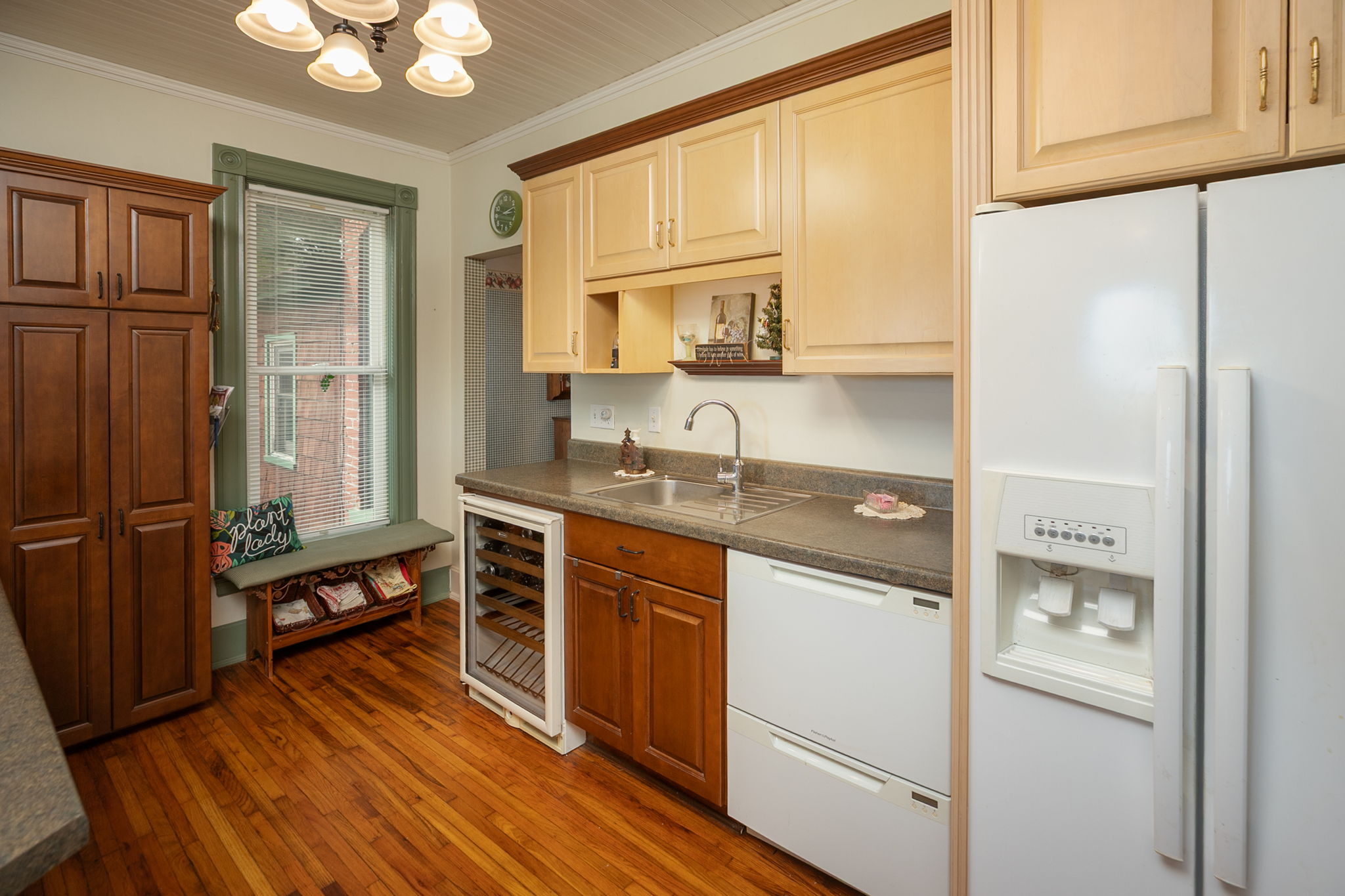 21-Kitchen