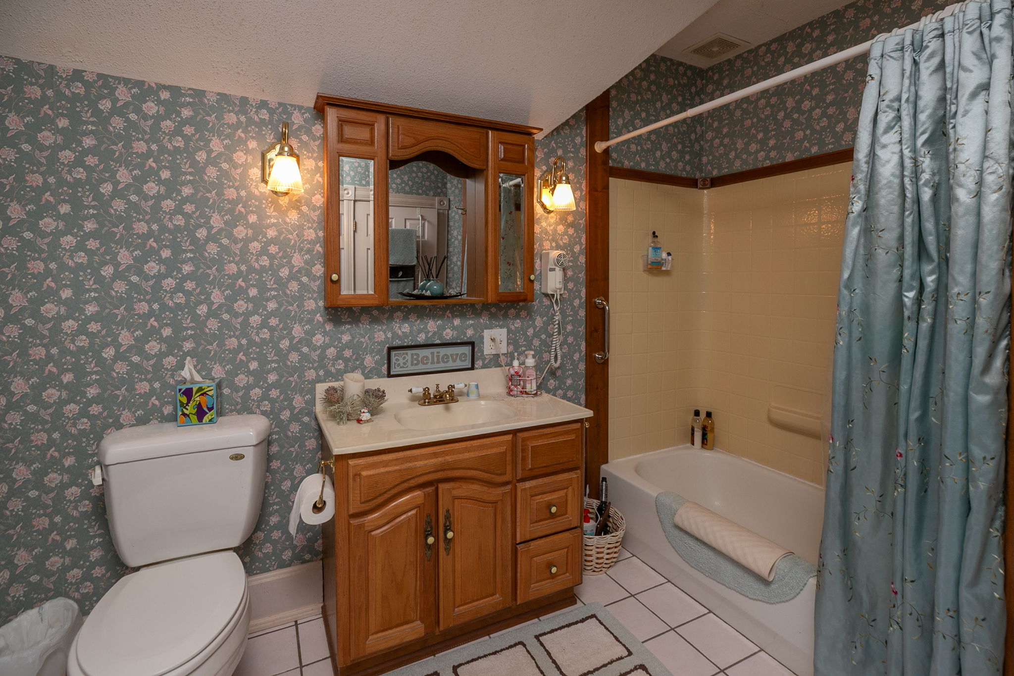 36-Bathroom