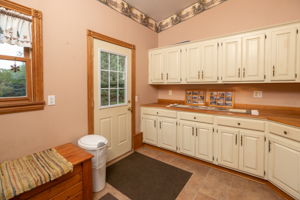 29-Mudroom