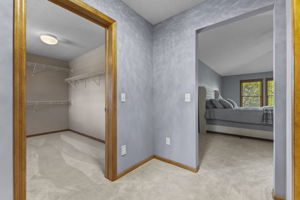  Photo 36