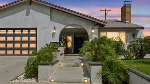 DSC01128 day to dusk.jpeg