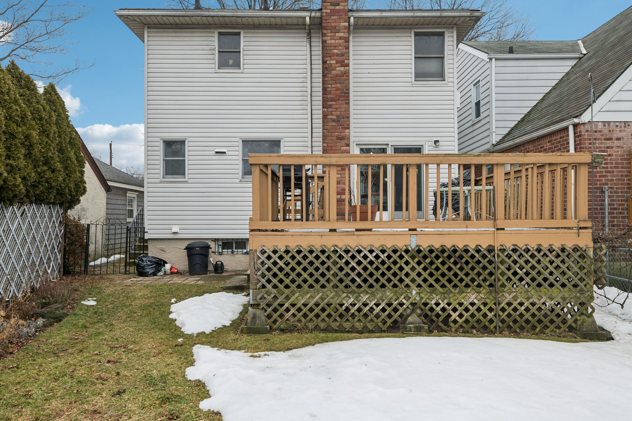 Bellmore St-S0703-031.jpg