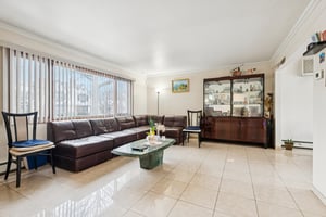 Bellmore St-S0703-008.jpg