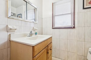 Bellmore St-S0703-020.jpg