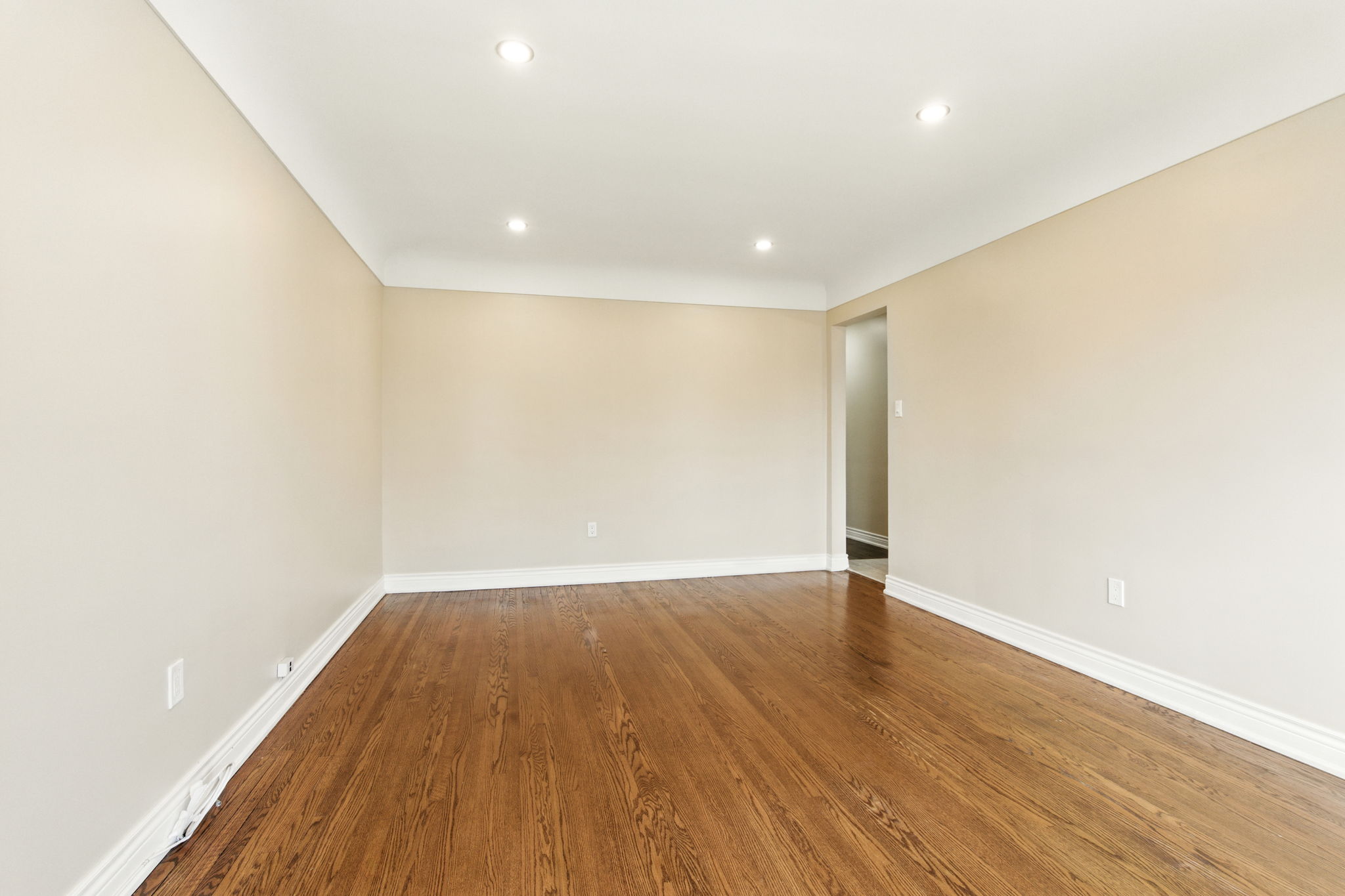 174 Broker Dr, Hamilton-8