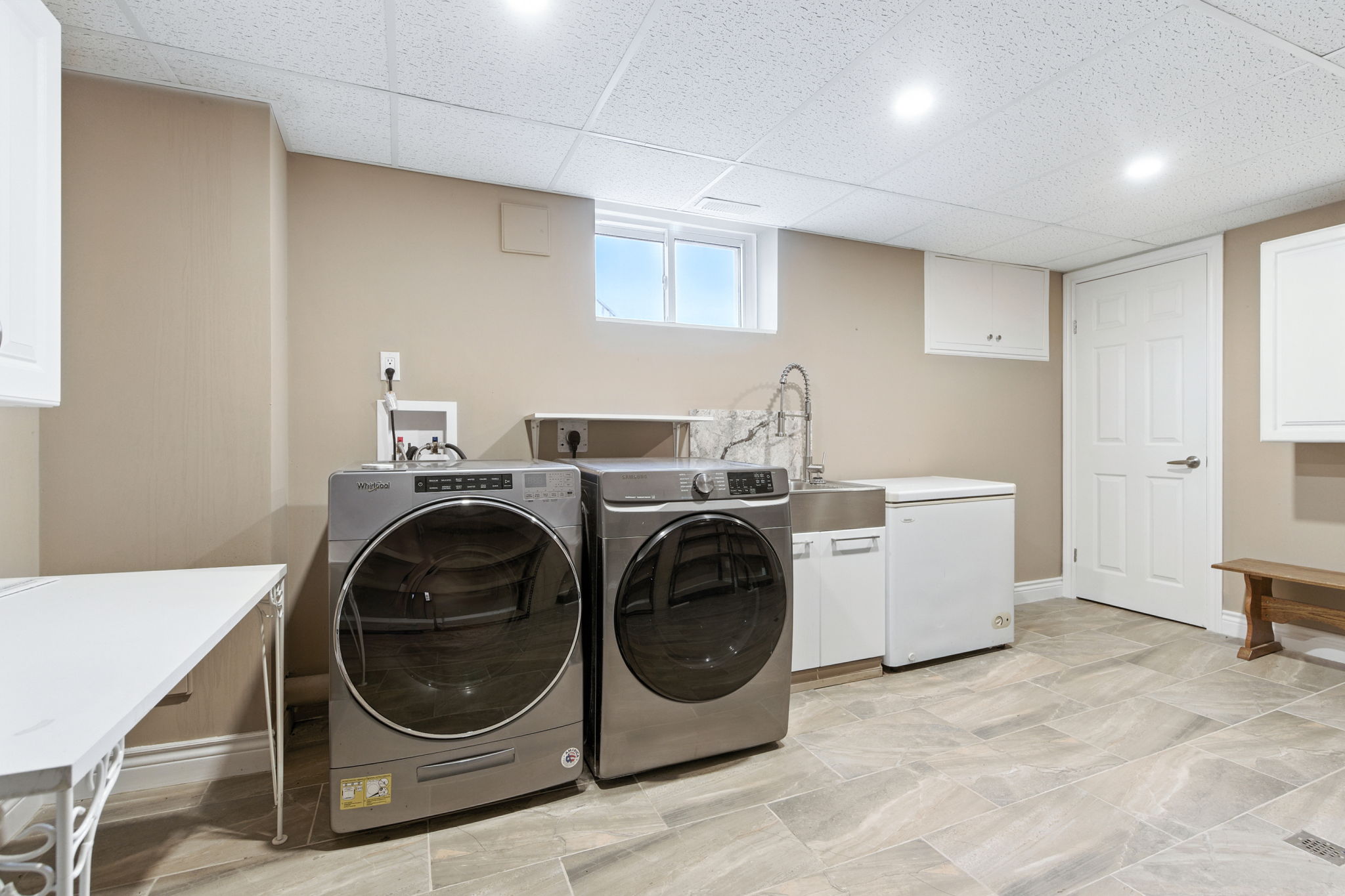 174 Broker Dr, Hamilton-35
