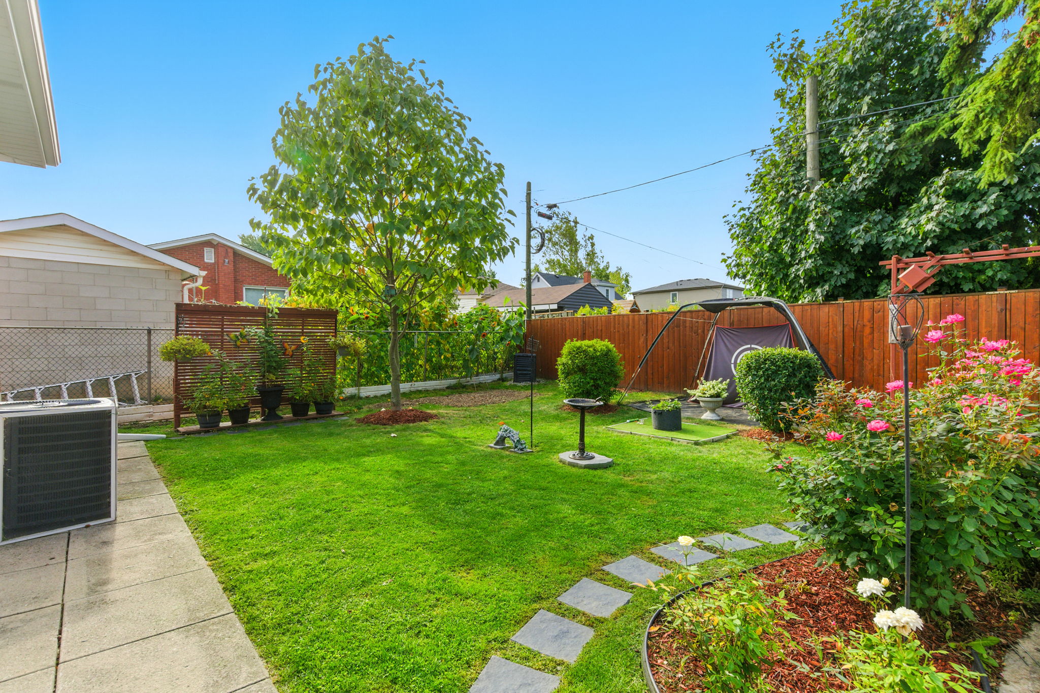 174 Broker Dr, Hamilton-53