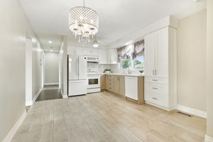 174 Broker Dr, Hamilton-11