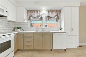 174 Broker Dr, Hamilton-13