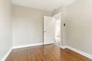 174 Broker Dr, Hamilton-22