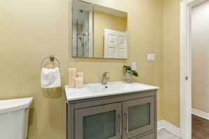 174 Broker Dr, Hamilton-24