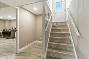 174 Broker Dr, Hamilton-27