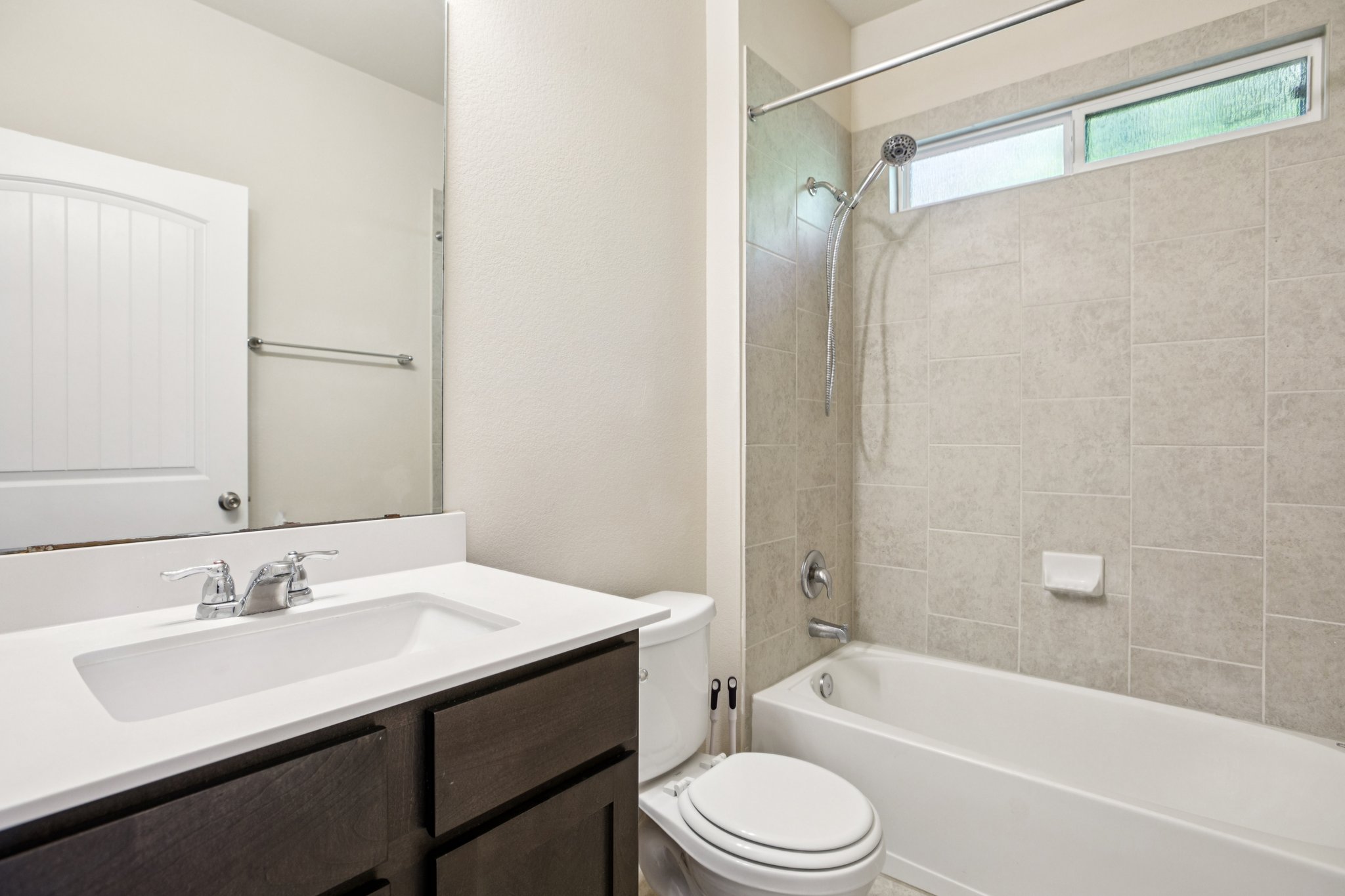 Friendship Oak Dr-S0912-015.jpg