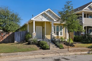 Friendship Oak Dr-S0912-002.jpg