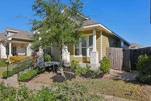 Friendship Oak Dr-S0912-005.jpg