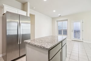 Friendship Oak Dr-S0912-013.jpg