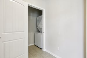 Friendship Oak Dr-S0912-014.jpg