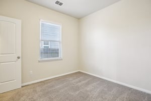 Friendship Oak Dr-S0912-016.jpg