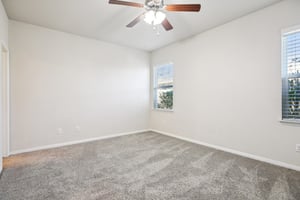 Friendship Oak Dr-S0912-019.jpg