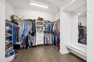 Primary Bedroom Closet