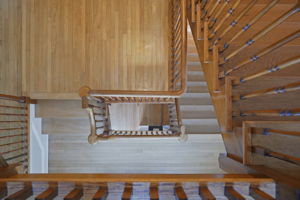 Having fun with a stunning stairway: Main character energy – even the stairs know it.