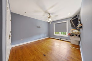 174_Kemball_Ave_024