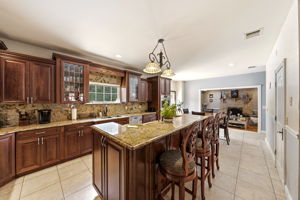 174_Kemball_Ave_029