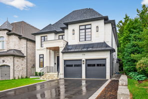 174 Marsi Rd, Richmond Hill ON — real estate photography by Amazing Photo Video