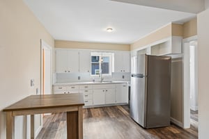 N Sunset Dr-S2409-012.jpg