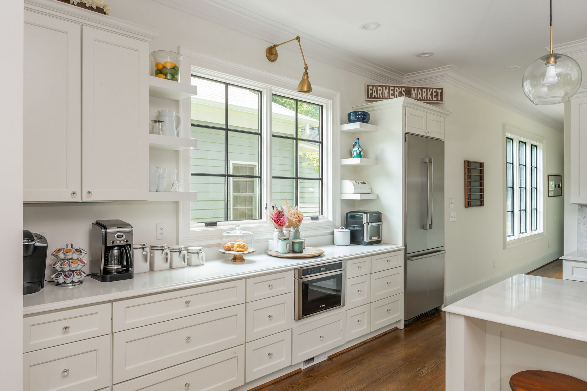 Long Countertop with Microwave