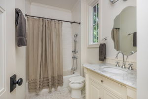 En Suite Bathroom