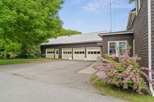  Photo 39