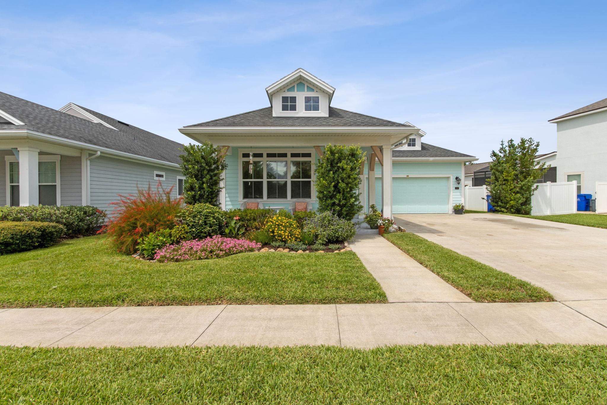 Welcome to 174 Treasure Harbor Dr
