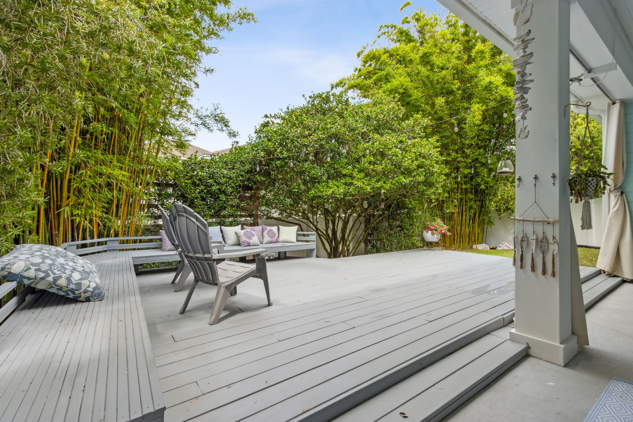 Deck