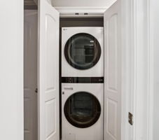 In Unit Washer/Dryer