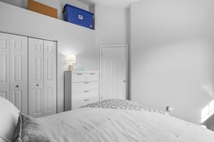 31. Upper bedroom.jpg