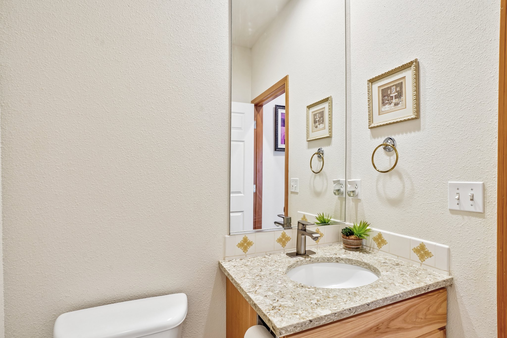 SE 24th St-S1706-027.jpg