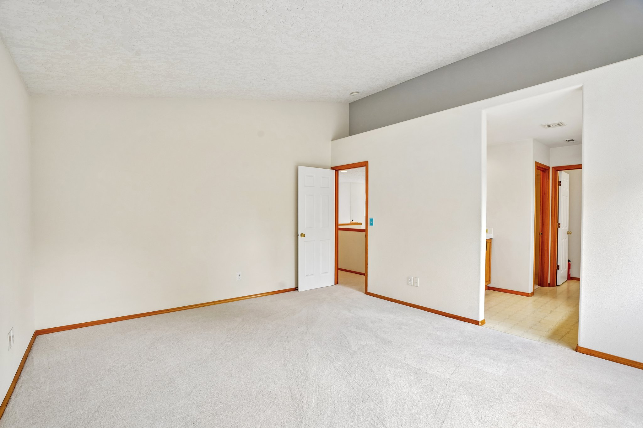 SE 24th St-S1706-043.jpg