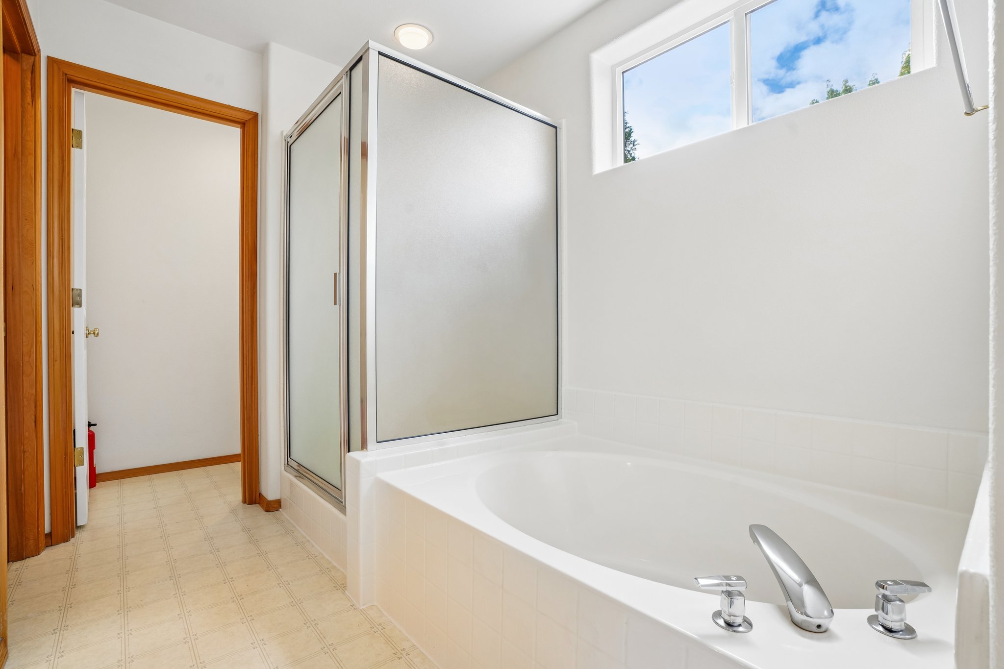 SE 24th St-S1706-046.jpg